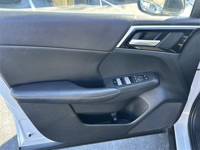 2023 Mitsubishi Outlander SE