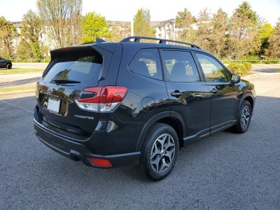 2023 Subaru Forester Premium