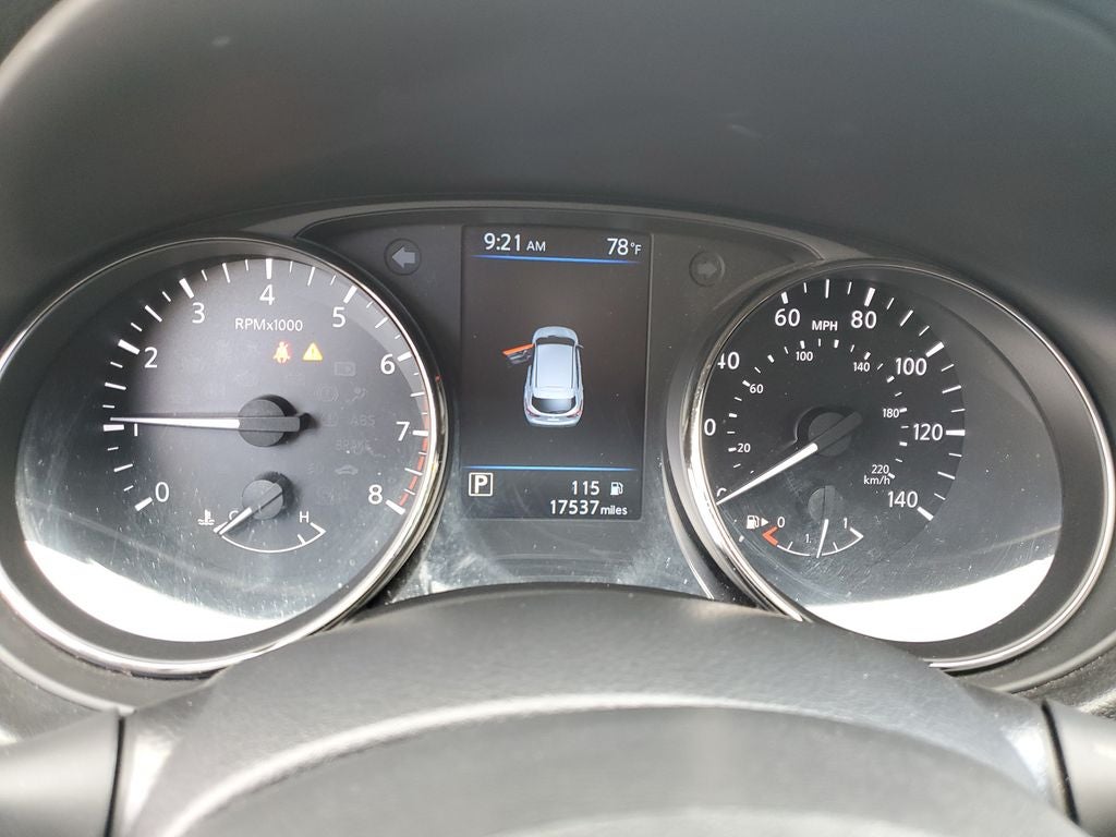 2022 Nissan Rogue Sport SV