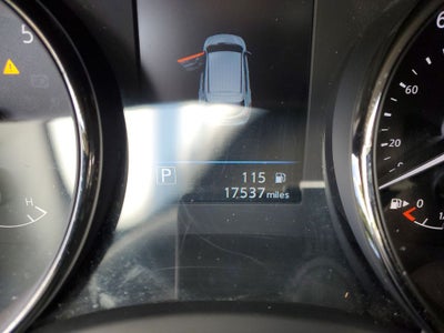 2022 Nissan Rogue Sport SV