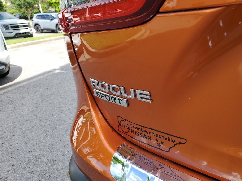 2022 Nissan Rogue Sport SV