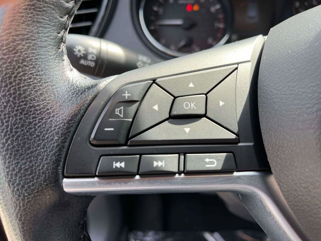 2022 Nissan Rogue Sport SL