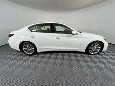 2023 INFINITI Q50 LUXE