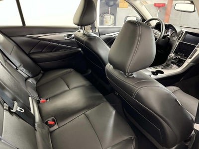 2023 INFINITI Q50 LUXE