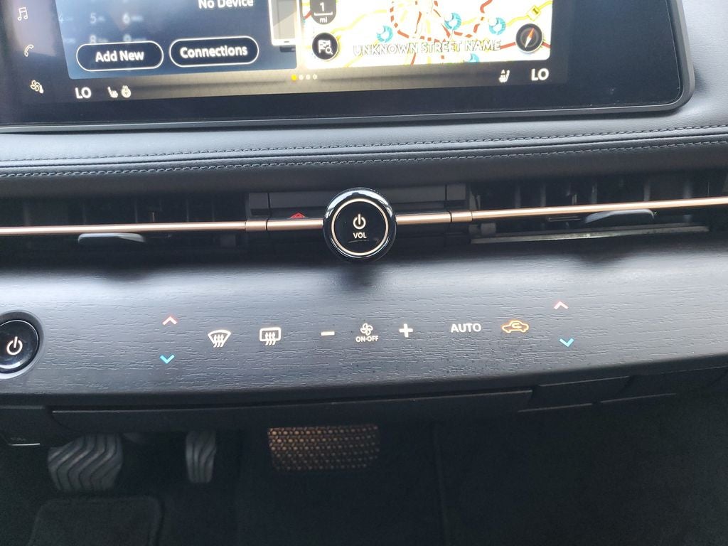 2025 Nissan ARIYA ENGAGE