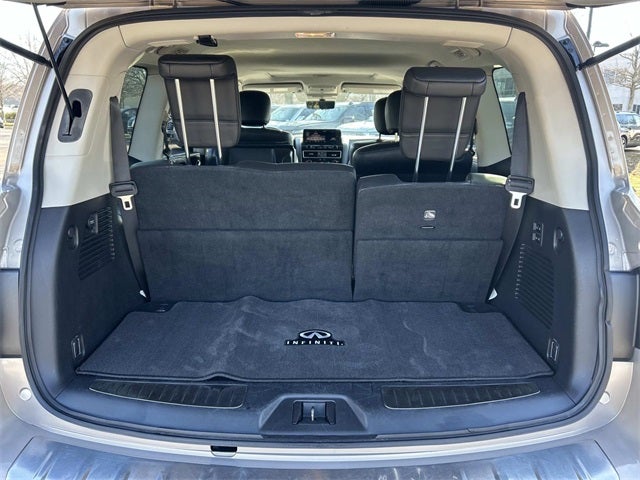 2023 INFINITI QX80 LUXE