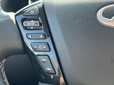 2022 INFINITI QX80 Premium Select