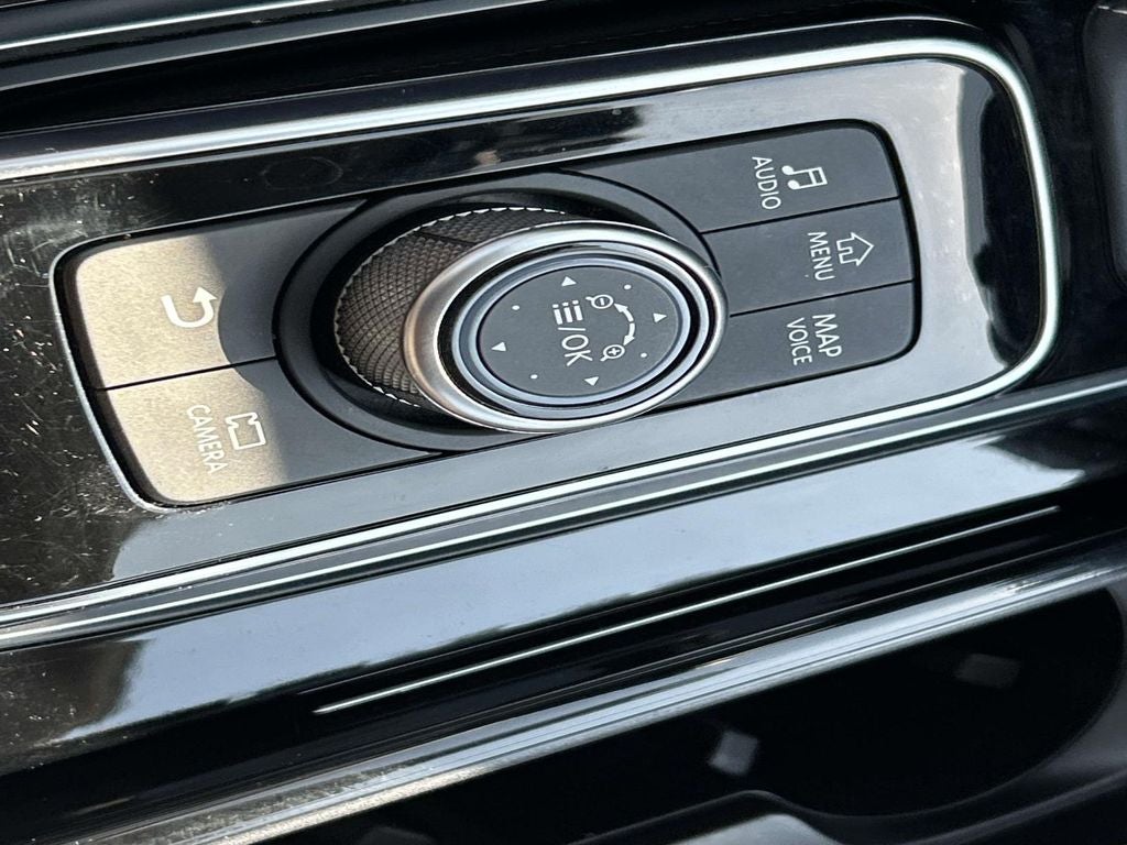 2022 INFINITI QX80 Premium Select