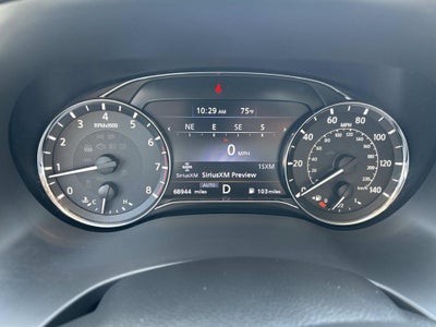 2022 INFINITI QX80 Premium Select