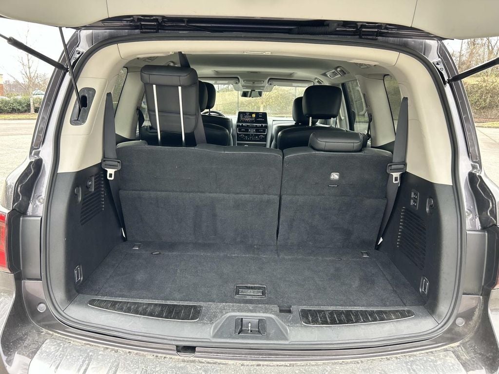 2024 INFINITI QX80 LUXE