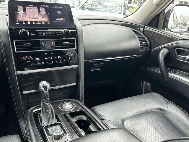 2024 INFINITI QX80 LUXE