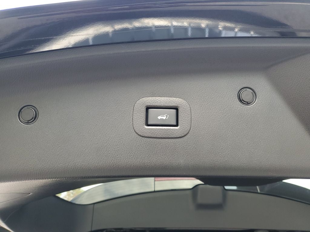 2022 INFINITI QX80 Sensory