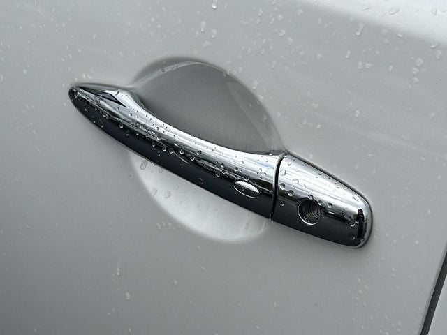 2023 INFINITI QX80 Sensory