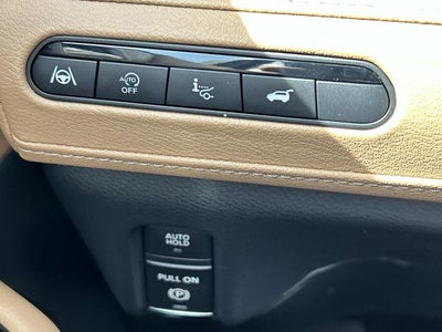 2025 INFINITI QX80 SENSORY W/ SPLIT BENCH