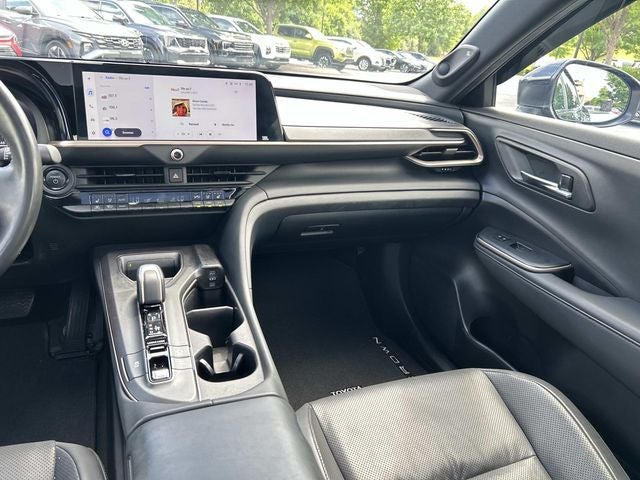 2023 Toyota Crown Limited