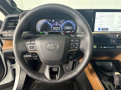 2025 Toyota Crown Signia Limited
