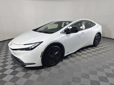 2025 Toyota Prius LE