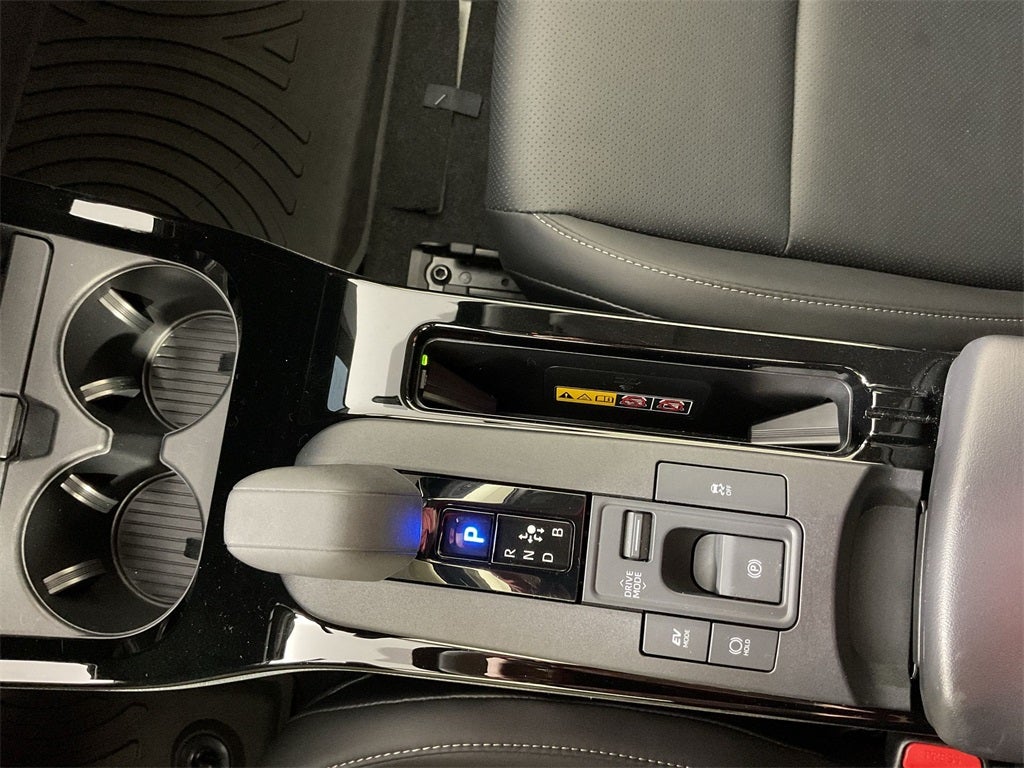 2025 Toyota Prius XLE