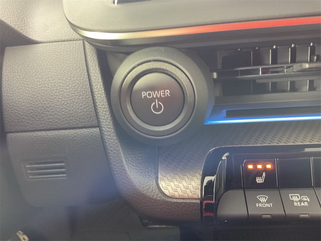 2025 Toyota Prius XLE