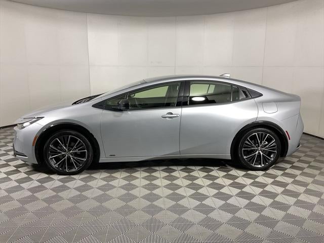 2025 Toyota Prius XLE