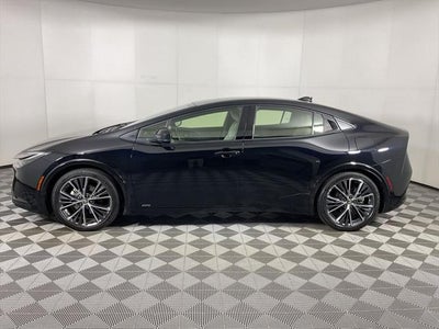 2024 Toyota Prius XLE