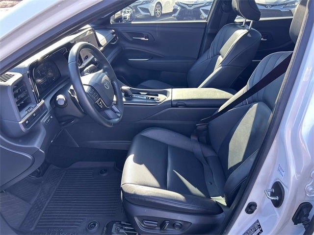 2023 Toyota Crown Platinum