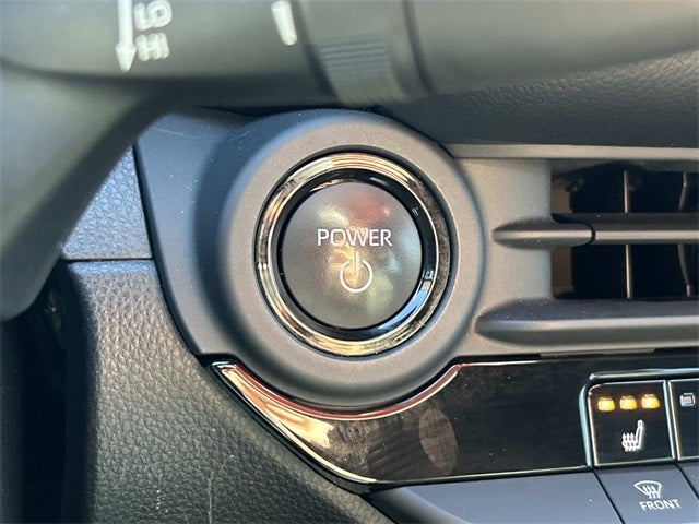 2023 Toyota Crown Platinum