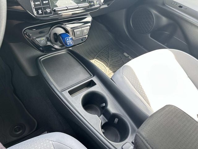 2020 Toyota Prius LE
