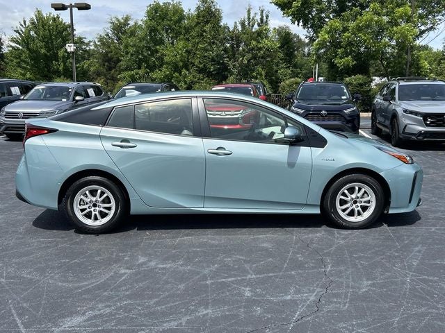 2020 Toyota Prius LE