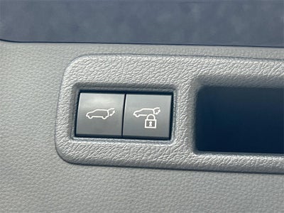 2023 Toyota Venza LE