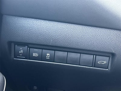 2023 Toyota Venza LE