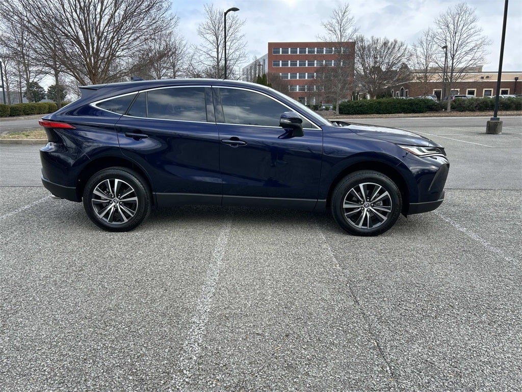 2023 Toyota Venza LE