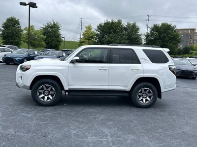2024 Toyota 4Runner TRD Off-Road