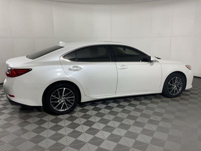2016 Lexus ES 350 Luxury