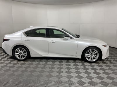2024 Lexus IS 300