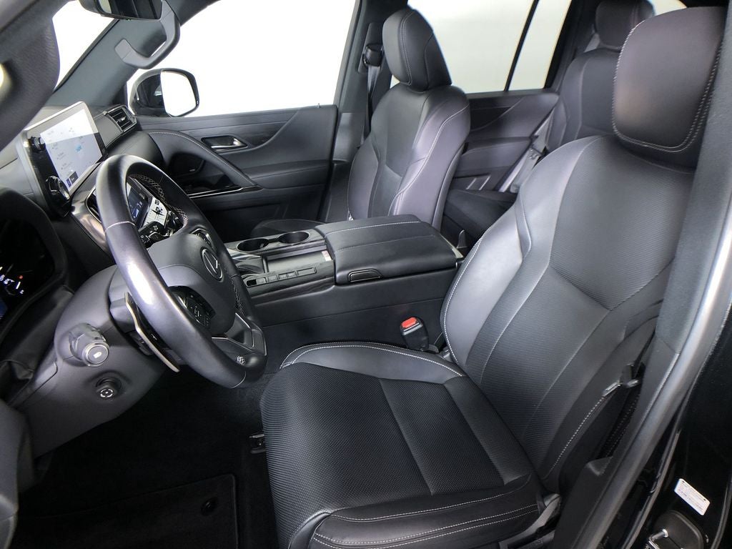 2023 Lexus LX 600 Premium