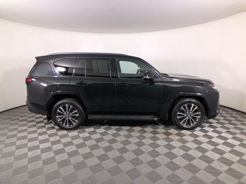 2023 Lexus LX 600 Premium
