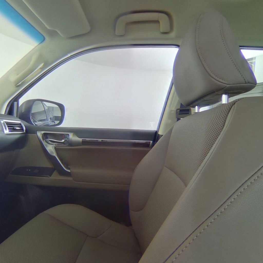 2023 Lexus GX 460 Premium Plus