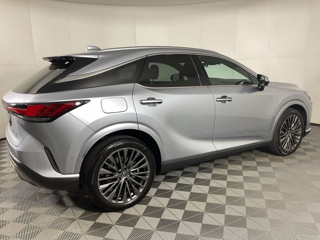 2025 Lexus RX 450h+ Luxury