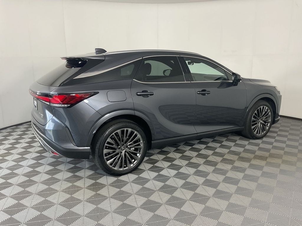 2025 Lexus RX 450h+ Luxury