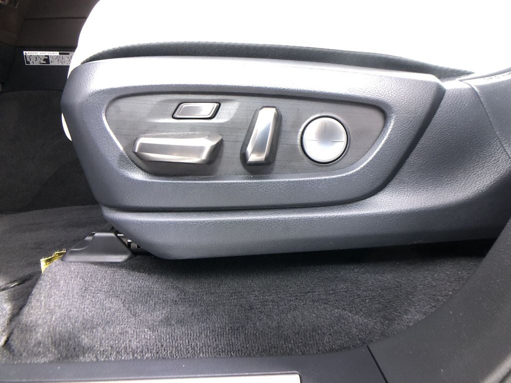2023 Lexus LX 600 Luxury