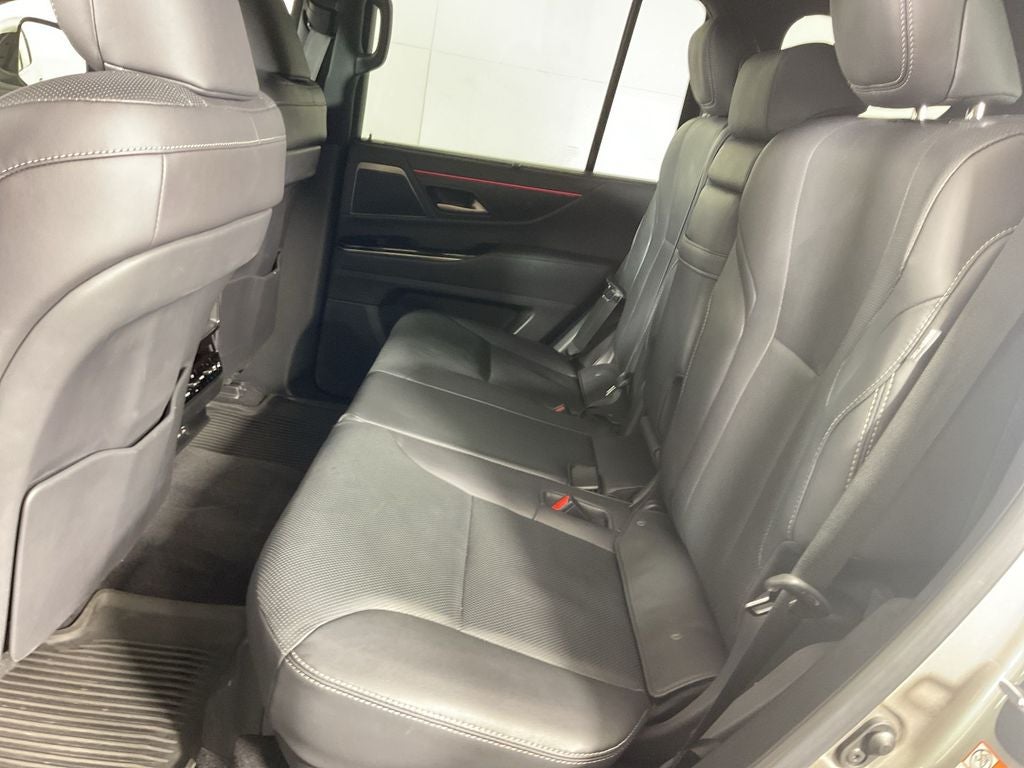 2023 Lexus LX 600 Luxury