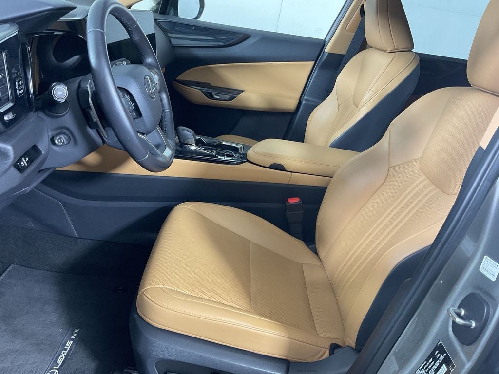 2025 Lexus NX 350h Premium