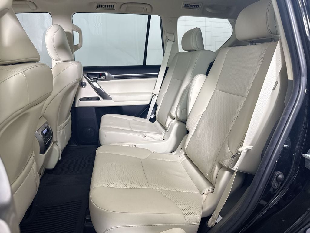 2023 Lexus GX 460 Luxury