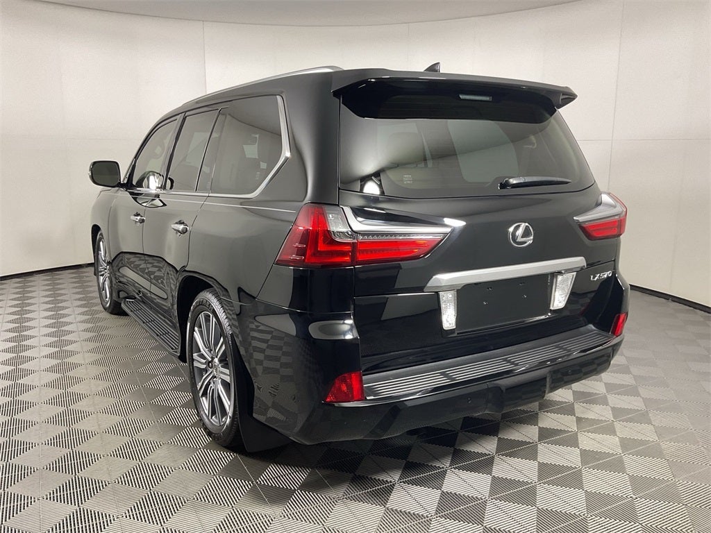 2016 Lexus LX 570