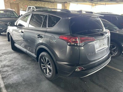 2017 Toyota RAV4 Hybrid XLE