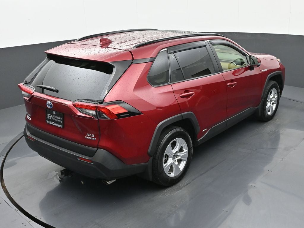 2021 Toyota RAV4 Hybrid XLE