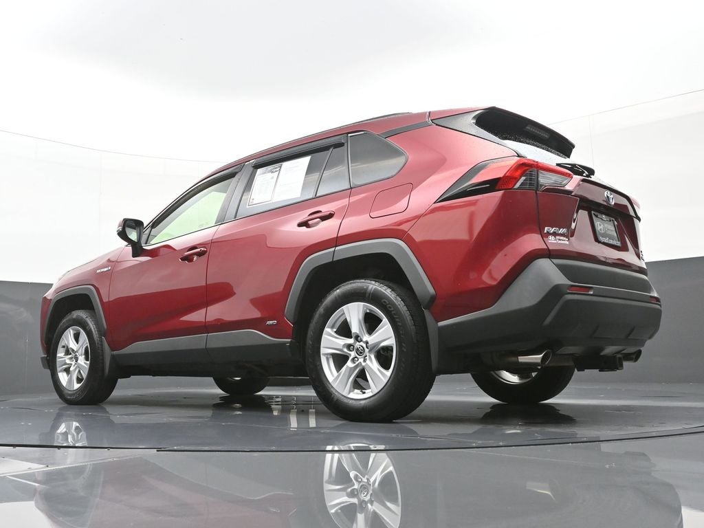 2021 Toyota RAV4 Hybrid XLE