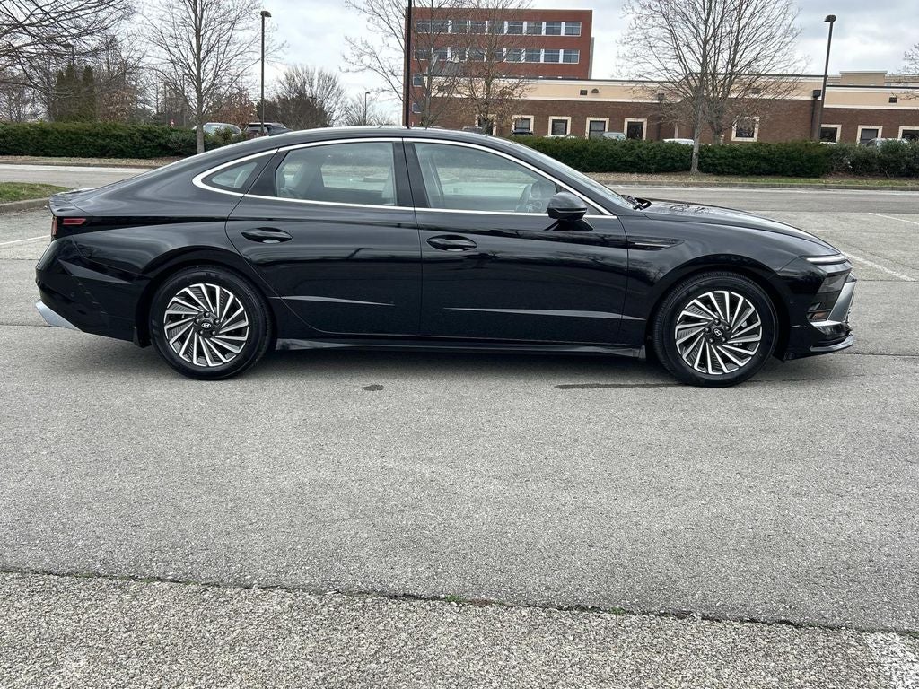 2024 Hyundai Sonata Hybrid Limited