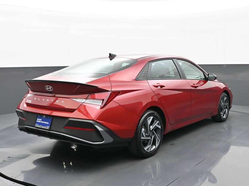 2025 Hyundai Elantra SEL Sport
